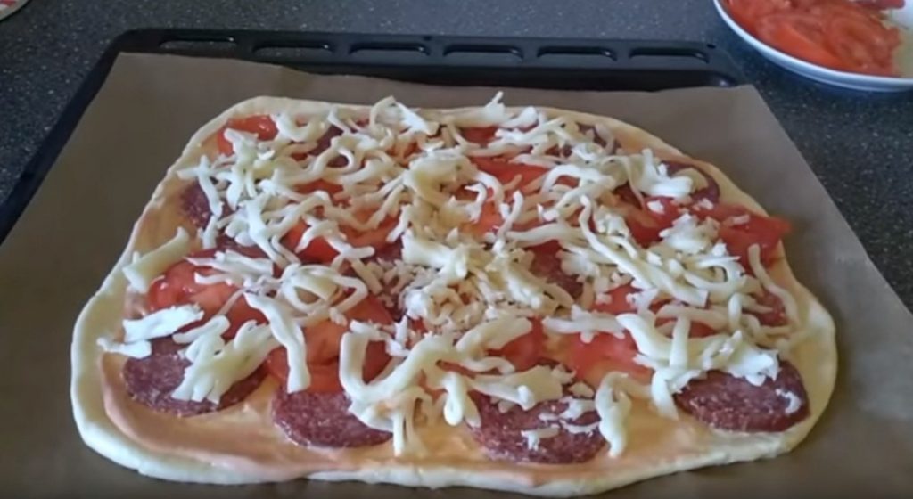 Рецепт блюда, которое очень любят дети - пицца