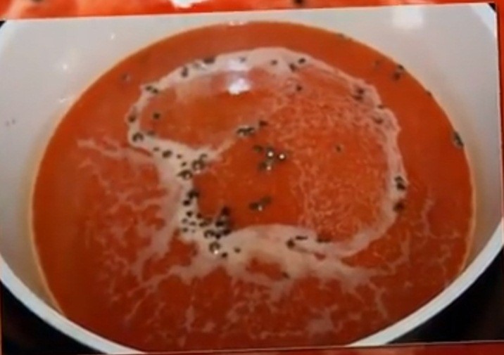 Рецепт хрустящих огурчиков с кетчупом на зиму