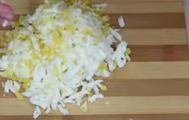 Невероятно вкусный рецепт салатика «Первый снег»