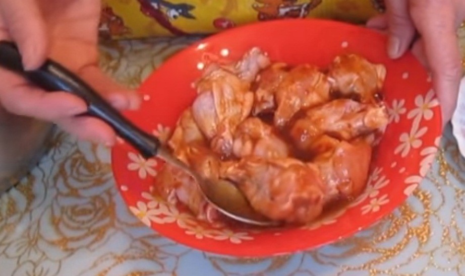 Необычный рецепт картофеля с курицей, который порадует Вас