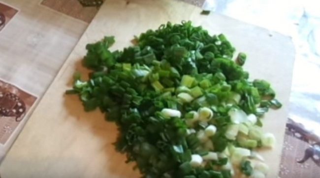 Экономный рецепт «Весеннего салатика»