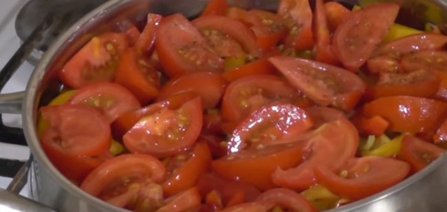 Рецепт ароматного тушеного мяса с овощами