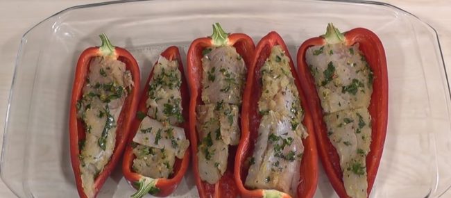 Вкусный диетический рецепт запеченной рыбки в духовке