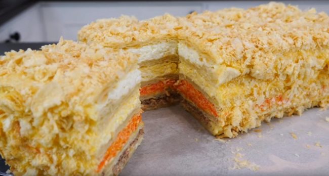 Невероятно вкусный рецепт салата «Наполеон» в виде торта